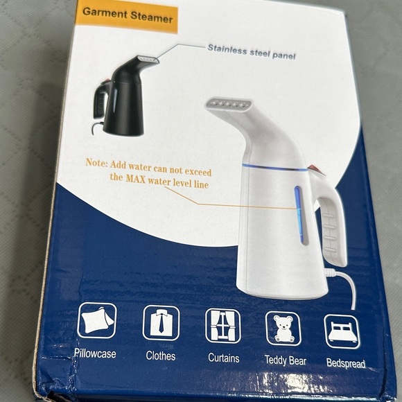 Garment Steamer White New in Box NWT - Picture 11 of 11